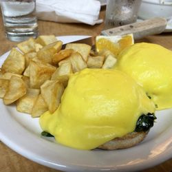 Bagel Plus - Eggs Florentine (with homefries) - $17.25. Oct 2024