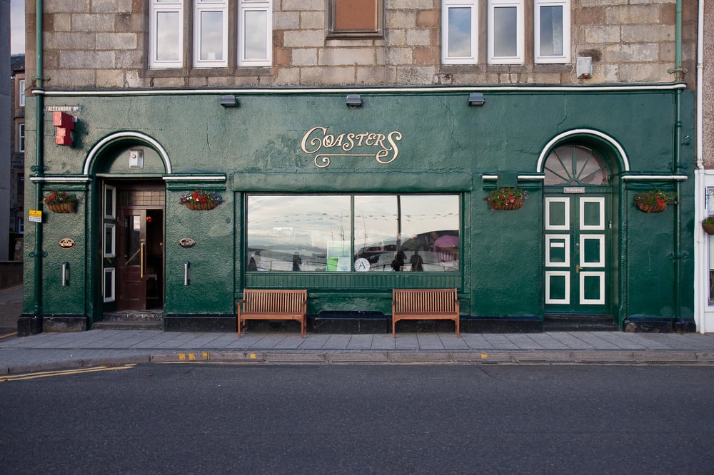 COASTERS WINE BAR Updated June 2024 Corran Esplanade, Oban, Argyll