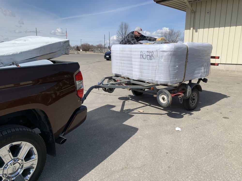 HOT TUB MOVER Updated September 2024 West Des Moines, Iowa Movers