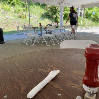 Maple Sugar & Vermont Spice - Outdoor seating to beat covid - Specialty Food Near Me - Mendon, Vermont