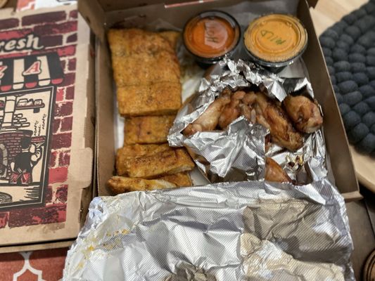 Pizzanos Pizza and Grinderz