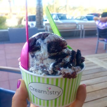 Creamistry - Cookies and cream with Oreos, kit Kat, and brownies. - Desserts Near Me - Cerritos, California Creamistry - Cookies and cream with Oreos, kit Kat, and brownies. - Desserts Near Me - Cerritos, California