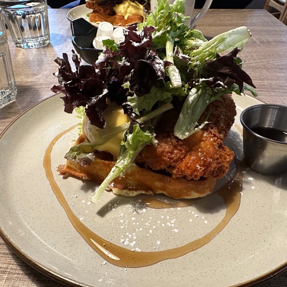 Cannery Cafe - Chicken and Waffles - Canadian (New) Near Me - Richmond, British Columbia