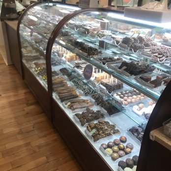 Kilwins Ice Cream - Chocolate - Fudge - Desserts Near Me - St Charles, Missouri