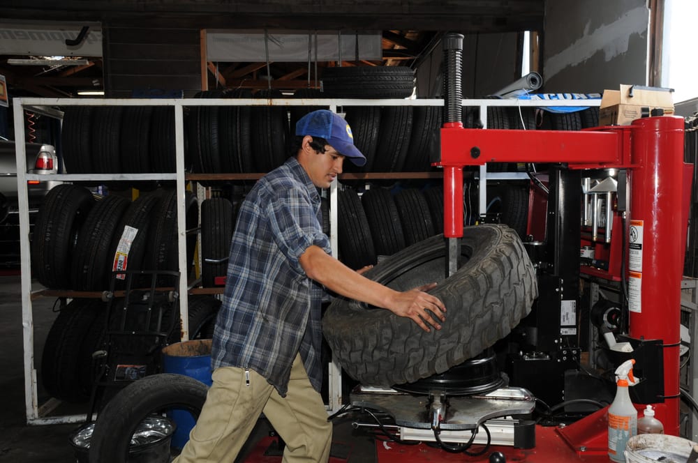 WEST COAST AUTO SERVICE Updated September 2024 17 Photos & 17