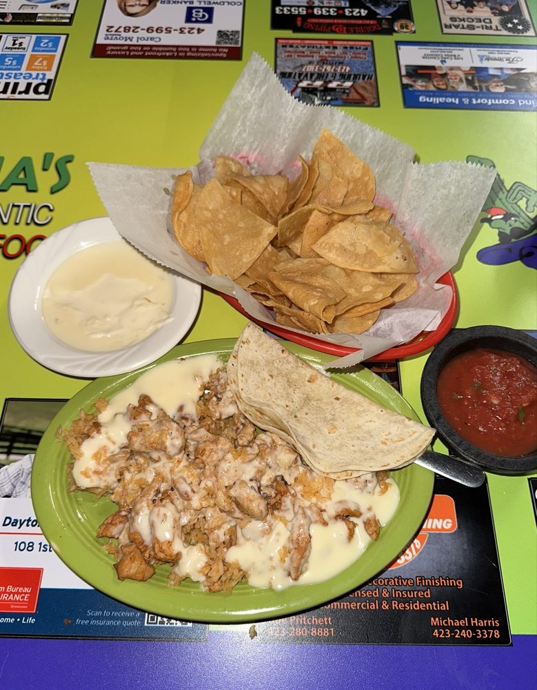 Delia's Mexican Restaurant Logo