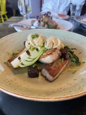 Public Kitchen and Bar by null