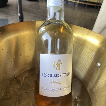 Valentina's Wine Bar - Rośe for the win - Wine Bars Near Me - Bellevue, Washington Valentina's Wine Bar - Rośe for the win - Wine Bars Near Me - Bellevue, Washington