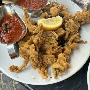 Iavarone Italian Kitchen & Pizzeria - Fried Calamari - Italian Near Me - Plainview, New York Iavarone Italian Kitchen & Pizzeria - Fried Calamari - Italian Near Me - Plainview, New York