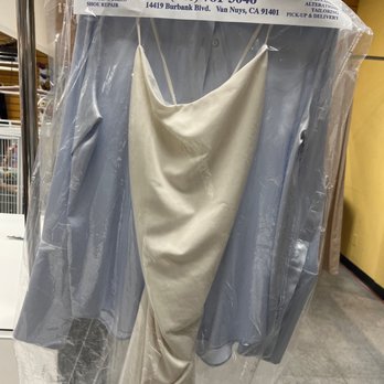 Oxford Cleaners - Perfect condition he saved it from being totally ruined - Laundry Services Near Me - Sherman Oaks, California Oxford Cleaners - Perfect condition he saved it from being totally ruined - Laundry Services Near Me - Sherman Oaks, California