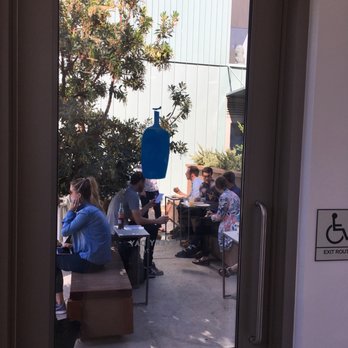 Blue Bottle Coffee - Fairfax - Outdoor seating. - Coffee & Tea Near Me - Los Angeles, California