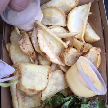 Puok - Patatine + due salse - Burgers Near Me - Naples, NA Puok - Patatine + due salse - Burgers Near Me - Naples, NA