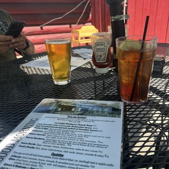 Mt Baldy Lodge - Outdoor seating and menu - American Near Me - Mount Baldy, California