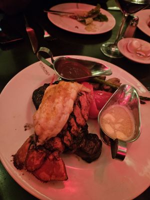 Sterlings Steakhouse by null
