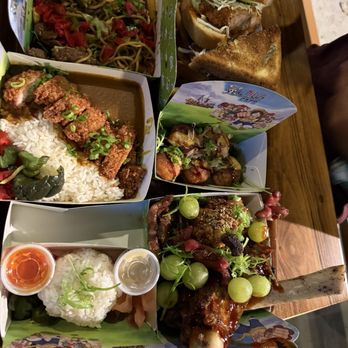 One Piece Cafe - Takoyaki, yakisoba, meat platter, katsu curry and katsu sando - Themed Cafes Near Me - Los Angeles, California One Piece Cafe - Takoyaki, yakisoba, meat platter, katsu curry and katsu sando - Themed Cafes Near Me - Los Angeles, California