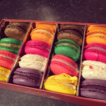 Aux Petits Gourmands - Patisserie/Cake Shop Near Me - Chamonix Mont Blanc, 74 Aux Petits Gourmands - Patisserie/Cake Shop Near Me - Chamonix Mont Blanc, 74