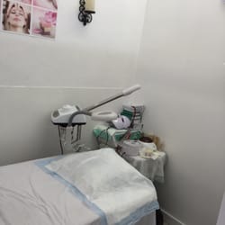 Etrata Skin Care & Spa