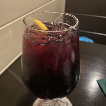 Oliver's Harbor - Blackberry Sangria - Seafood Near Me - Gloucester, Massachusetts