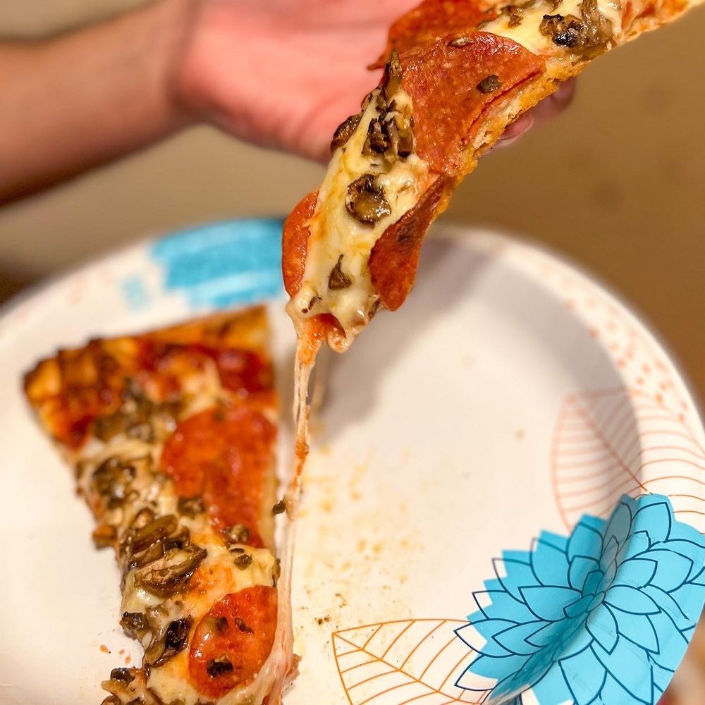 Round Table Pizza Vallejo Admiral Callaghan Matttroy