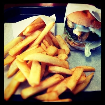 Best Burgers by null