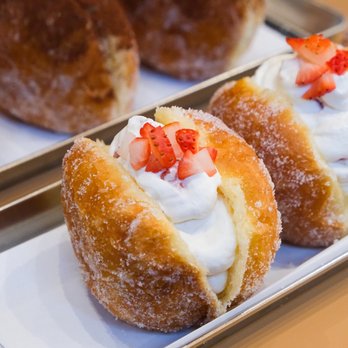 Mello - Strawberries & Cream Brioche Filled Donut - Donuts Near Me - Vancouver, British Columbia