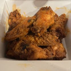 Village Pizza - Buffalo chicken wings