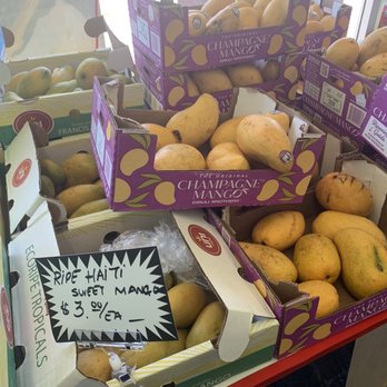 The Surprisingly Delicious Tan Sang Tropical Fruit - nelqltr