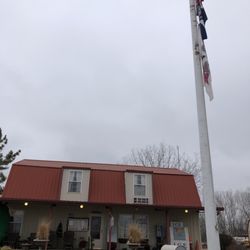 Peculiar Park Place RV Park - Check in Office/Store. Smells good inside:)