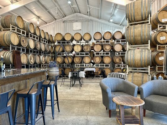 Apolloni Vineyards by null