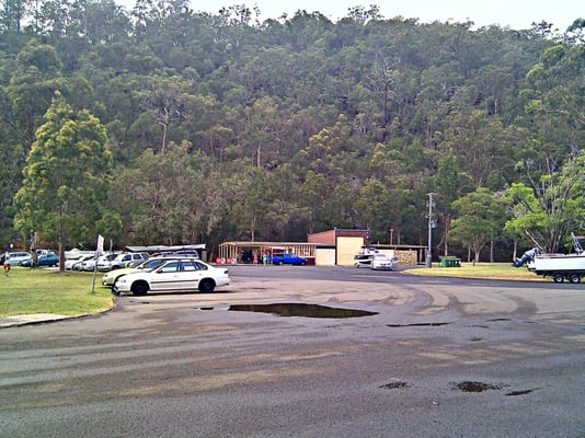 Ku-ring-gai Chase National Park by null