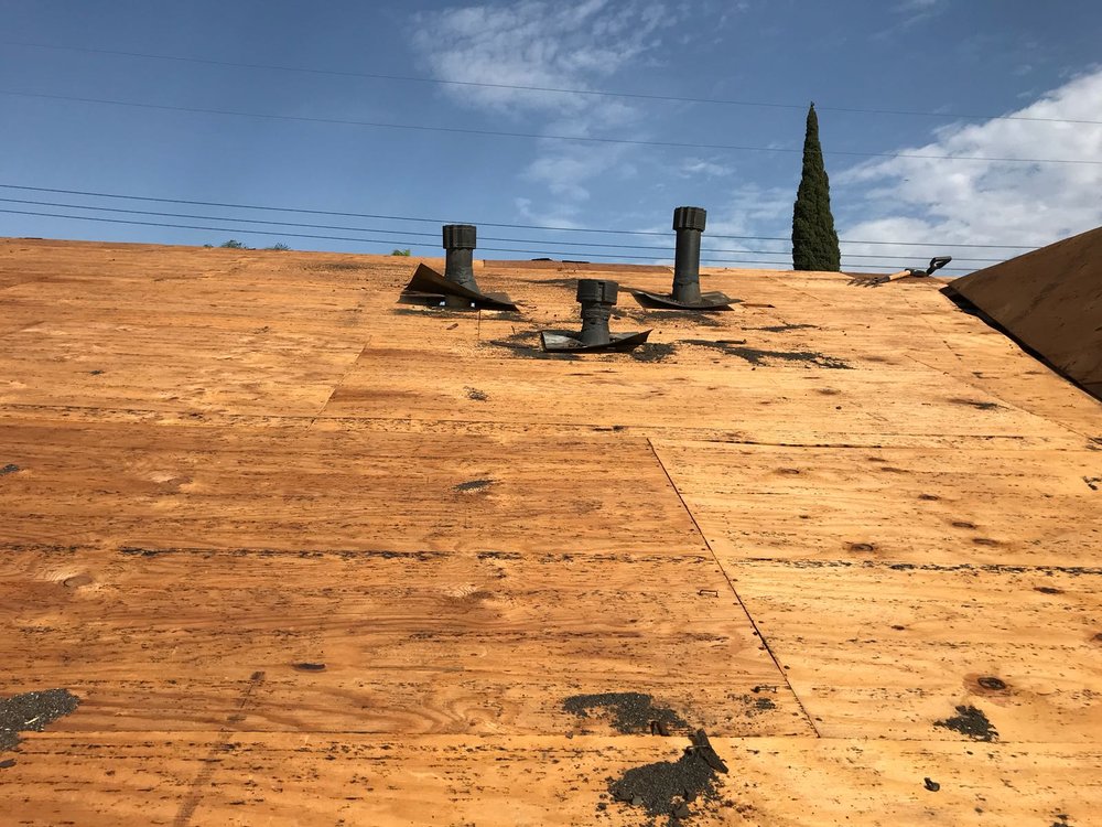 Slide of LA Roofing Services