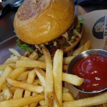 Batch New Southern Kitchen - Burger - New American Near Me - Delray Beach, Florida