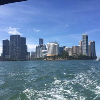 Boat Me - Boat Charters Near Me - Miami Beach, Florida