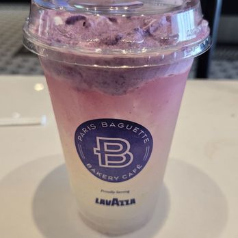 Paris Baguette - Bakeries Near Me - Edgewater, New Jersey
