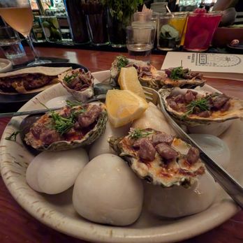 Daisy - Chargrilled oysters - Cocktail Bars Near Me - Los Angeles, California