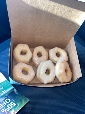 Southern Maid Donuts by null