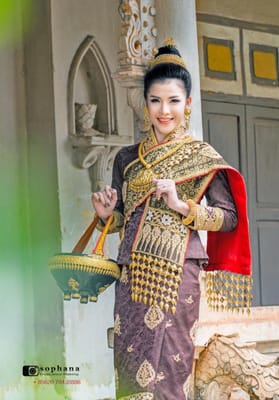 Lao Jaleune Supermarket by null