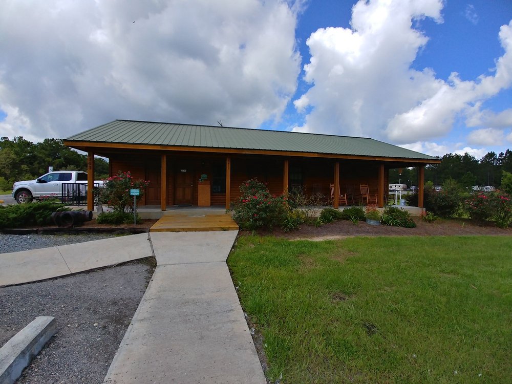 CAINE’S CREEKSIDE RV PARK Updated October 2024 6143 US Hwy 41 N