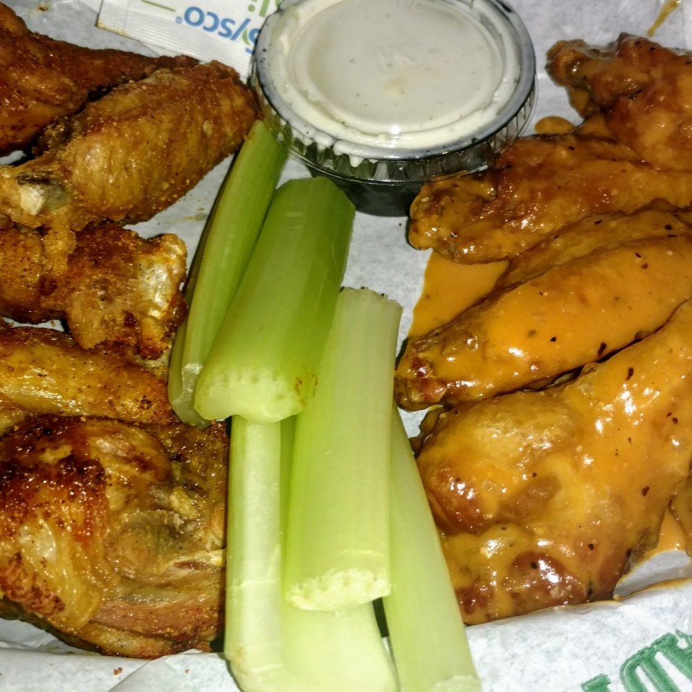 Beef 'O' Brady's - 10 wings for Wing Wednesday. 5 Nashville Hot (dry rub) and 5 Spicy Garlic + Garlic Parmesan. - Pubs Near Me - Helena, Alabama Beef 'O' Brady's - 10 wings for Wing Wednesday. 5 Nashville Hot (dry rub) and 5 Spicy Garlic + Garlic Parmesan. - Pubs Near Me - Helena, Alabama