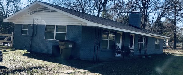 Bartlett Custom Exteriors Logo