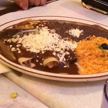 La Cabañita - Enchiladas looks like my enfrijollada dish but not. This is actual mole sauce. - Mexican Near Me - Glendale, California La Cabañita - Enchiladas looks like my enfrijollada dish but not. This is actual mole sauce. - Mexican Near Me - Glendale, California