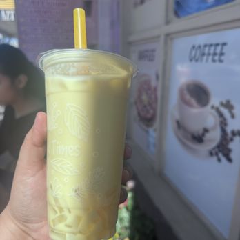 Delmy & Sons Cafe - Pineapple milk tea - Bubble Tea Near Me - Sunnyvale, California Delmy & Sons Cafe - Pineapple milk tea - Bubble Tea Near Me - Sunnyvale, California