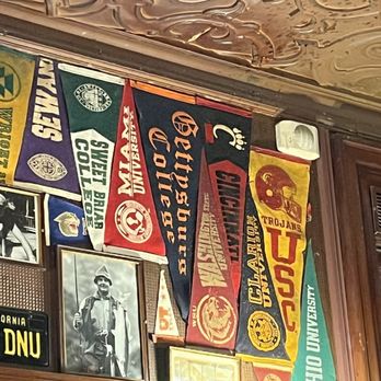 HARRY’S NEW YORK BAR - Updated September 2025 - 231 Photos & 180 ...