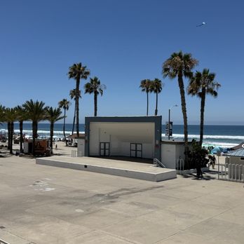 Pier Plaza Amphitheater - Music Venues Near Me - Oceanside, California Pier Plaza Amphitheater - Music Venues Near Me - Oceanside, California
