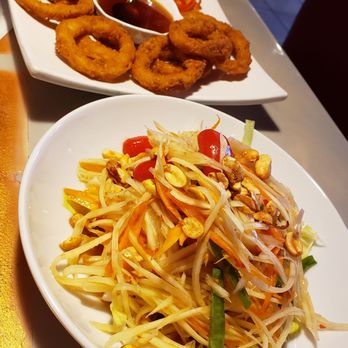 Tida Thai - Papaya Salad and Fried Calamari - Thai Near Me - Virginia Beach, Virginia Tida Thai - Papaya Salad and Fried Calamari - Thai Near Me - Virginia Beach, Virginia