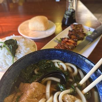 Cherryblossom Noodle Cafe - Sushi Bars Near Me - Phoenix, Arizona