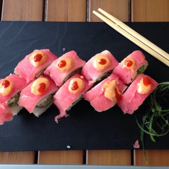 teikit - Rollo de spicy tuna. - Sushi Bars Near Me - México, D.F., DIF teikit - Rollo de spicy tuna. - Sushi Bars Near Me - México, D.F., DIF