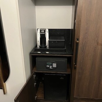 Boston Marriott Copley Place - Safe, Mini Fridge - Hotels Near Me - Boston, Massachusetts