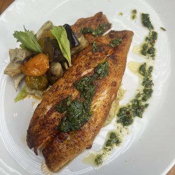 Del Mar - West Palm Beach - Snapper - Seafood Near Me - West Palm Beach, Florida Del Mar - West Palm Beach - Snapper - Seafood Near Me - West Palm Beach, Florida