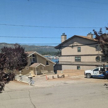 Fireside Lodge - window view of room 4 - Hotels Near Me - Big Bear Lake, California Fireside Lodge - window view of room 4 - Hotels Near Me - Big Bear Lake, California